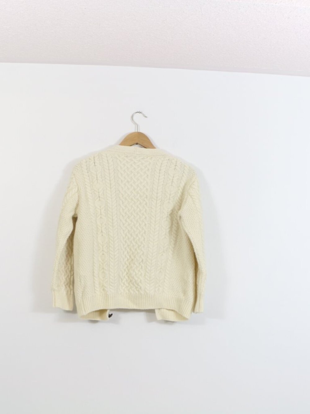 *Aran Mor Ireland Merino Wool Cardigan - Picture 5 of 5